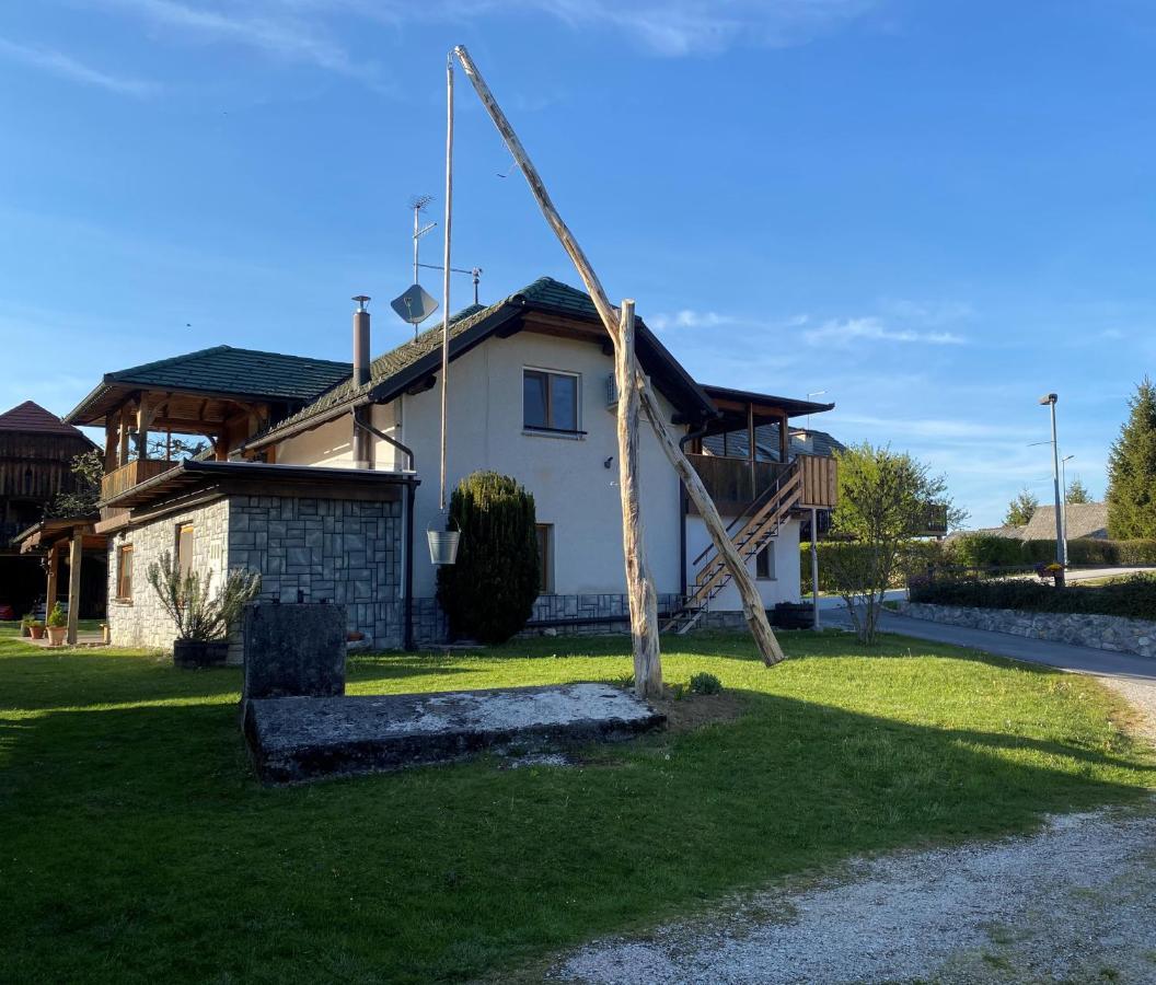 Apartma Obrh Smarjeske Toplice Exterior foto